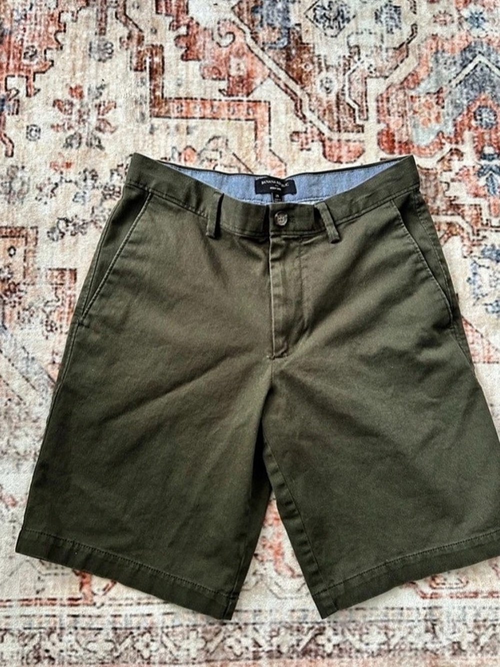 Banana Republic Aiden Slim Short Men's Green Shorts Waist 29
